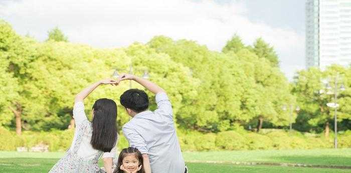 梦见被别人亲吻什么意思