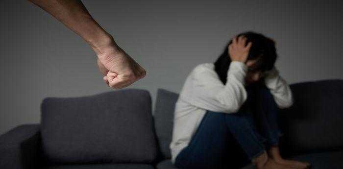 梦到自己砍人见血预示什么
