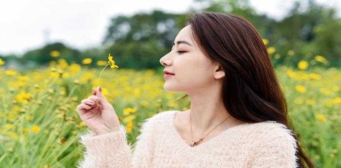 梦见前任突然微信联系我