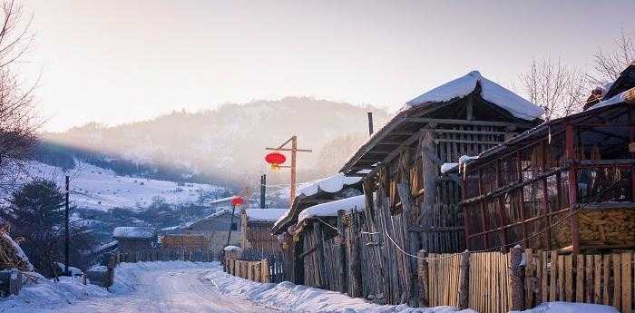 梦见山上住新房是什么意思