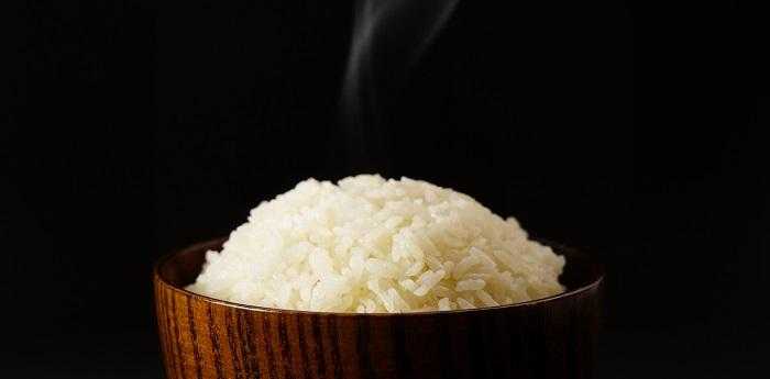 梦见吃米饭是什么预示