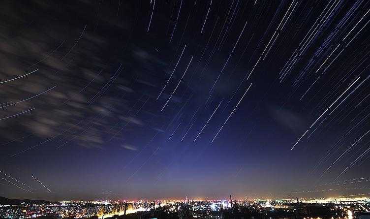 双鱼座流星雨 