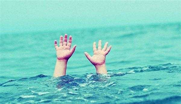 梦见女儿溺水被自己救起