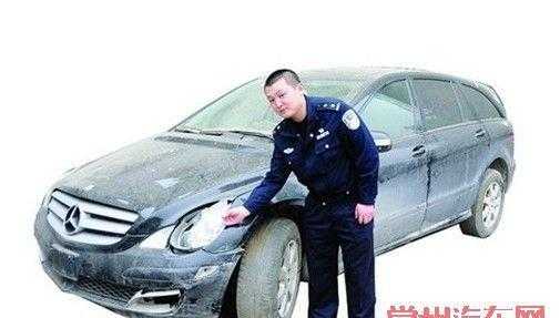 梦见别人开车压死一人